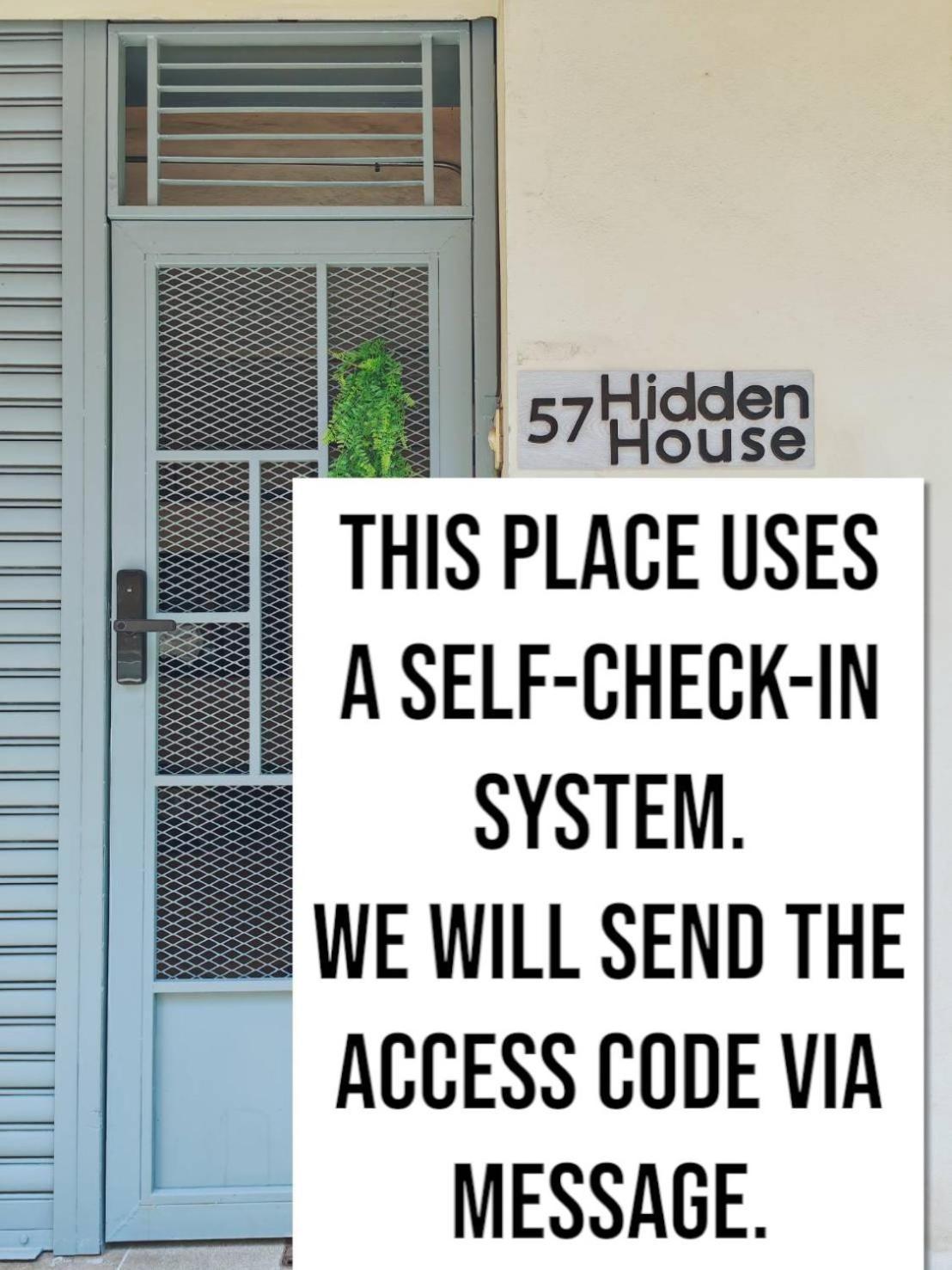 57 Hidden House Bkk Chinatown Hotel Bangkok Ngoại thất bức ảnh