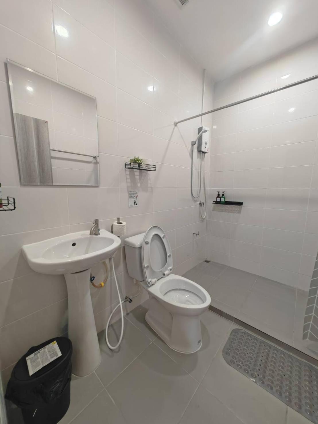 57 Hidden House Bkk Chinatown Hotel Bangkok Ngoại thất bức ảnh