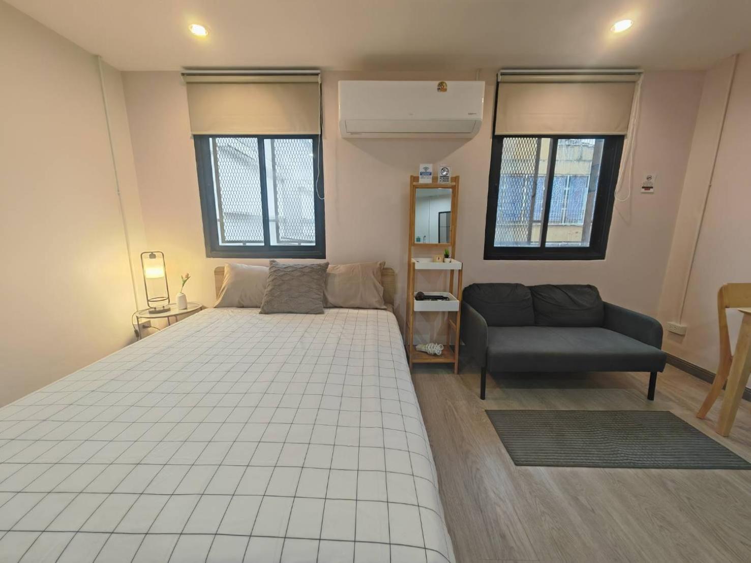 57 Hidden House Bkk Chinatown Hotel Bangkok Ngoại thất bức ảnh